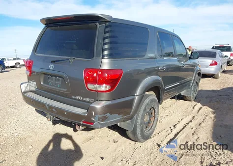 2005 Toyota Sequoia Limited V8 z USA, uszkodzony, nr VIN 5TDBT48AX5S235465